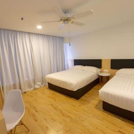 Elmark Hotel Malacca Exterior photo